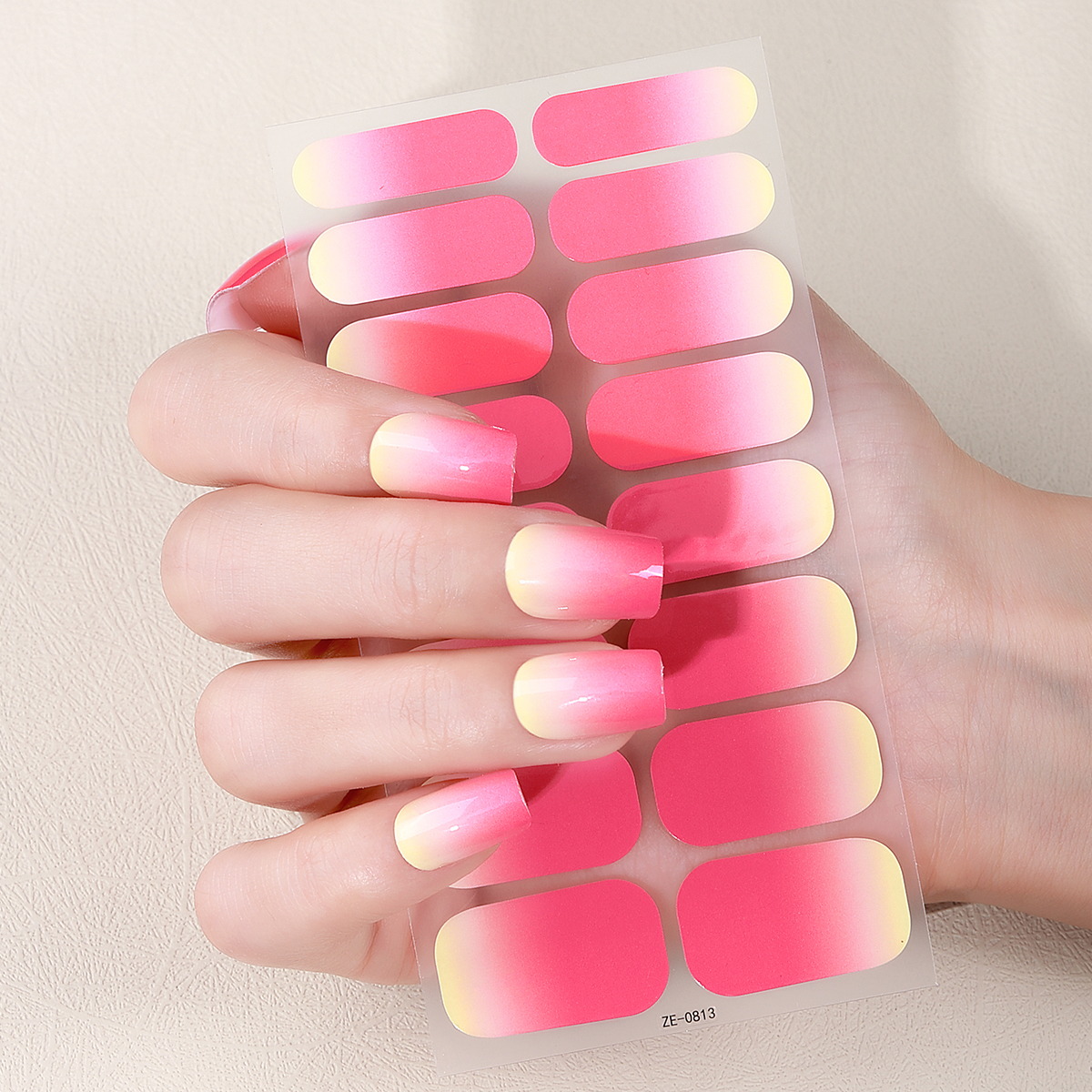 16Tips Full Cover Gradient Nai - Full Cover Adhesive recensie en prijs